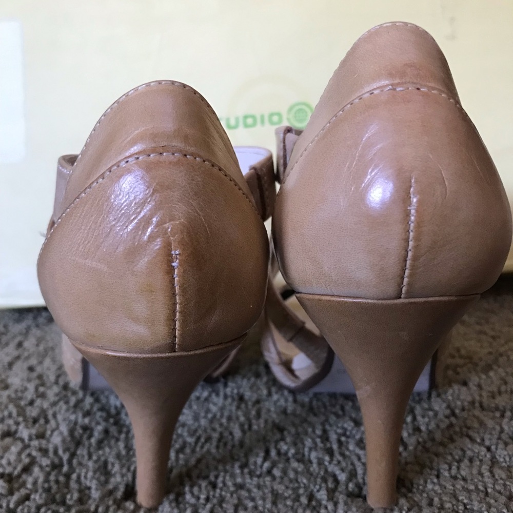 Max Studio heels - Picture 5 of 7